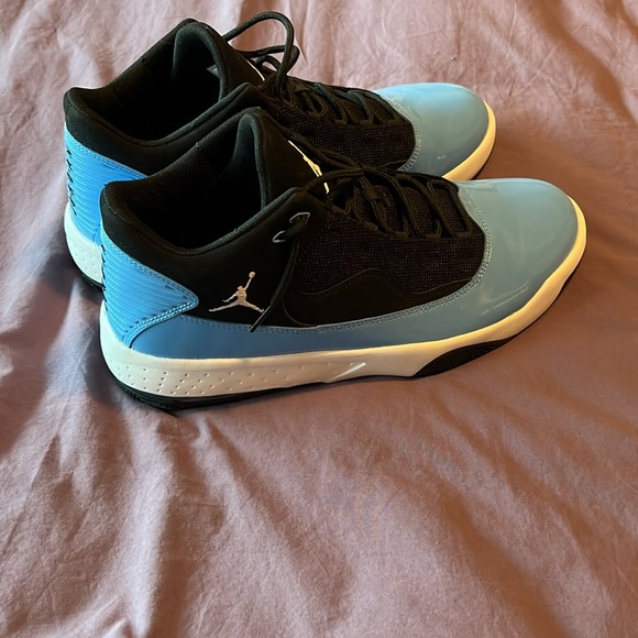 Jordan Max Aura 2 Carolina Blue, size 11 Worn Once! - Picture 8 of 11